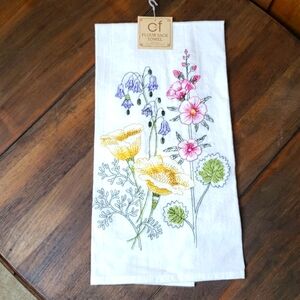 NWT C&F Floral Embroidered Flour Sack Cotton Kitchen Towel